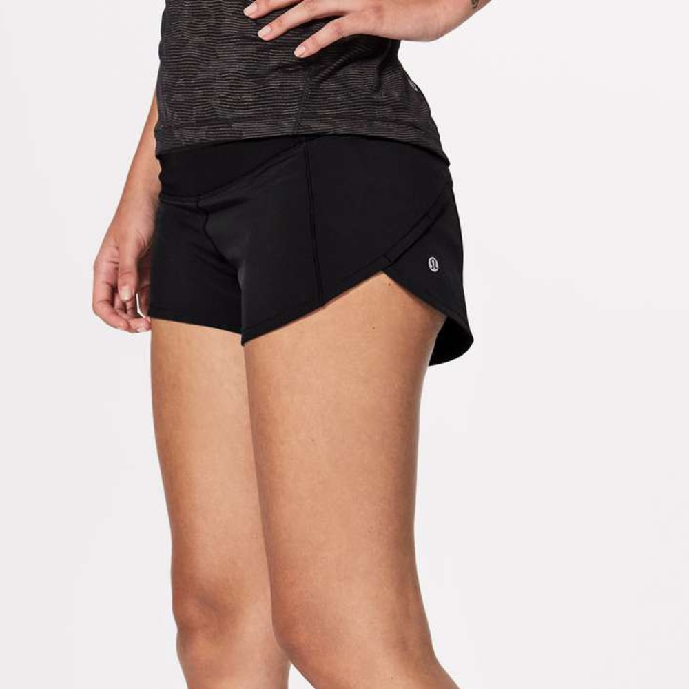 Lululemon Speed Up Short 2.5